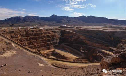 2023621029363175_440-267